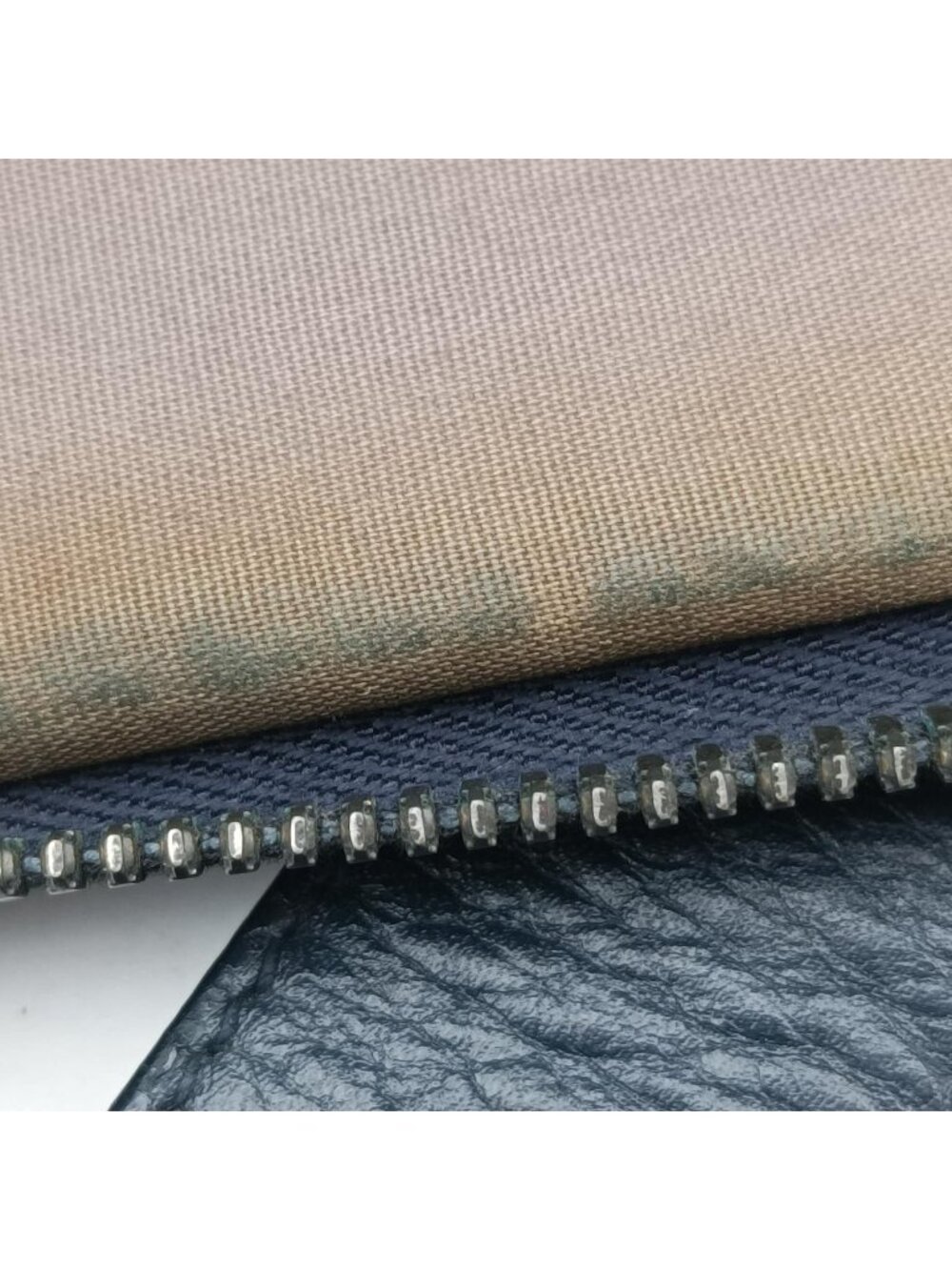 ★SOLD★ Bottega Veneta Intrecciato Navy Lambskin - Picture 15 of 15